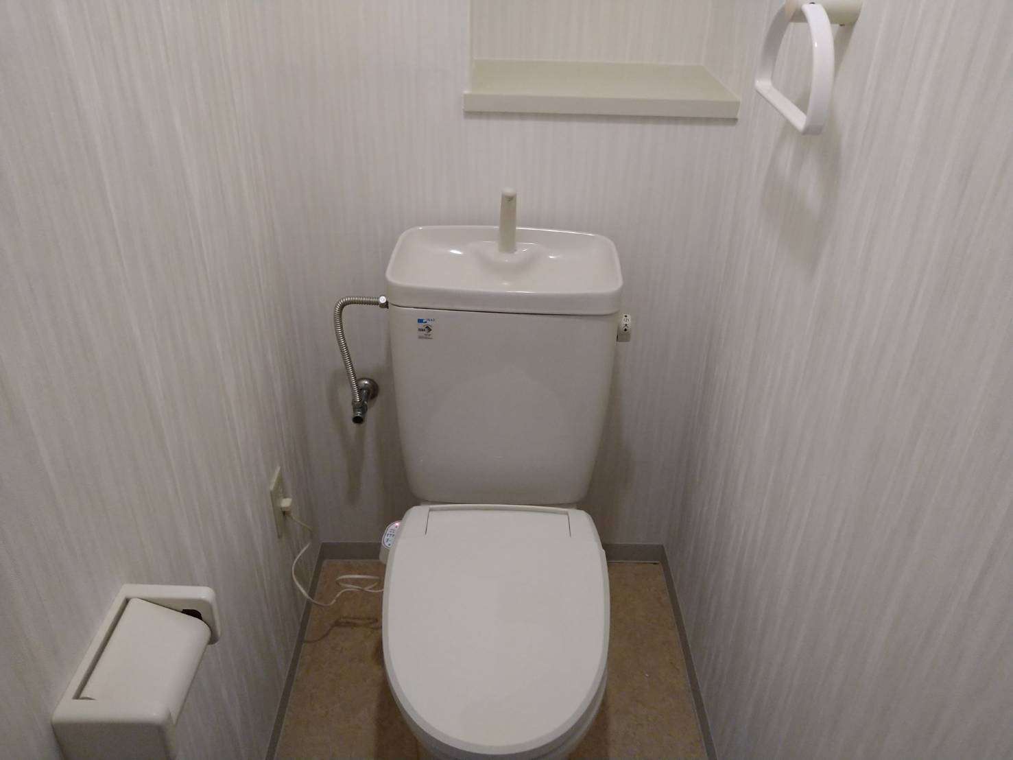 トイレ内装復旧工事